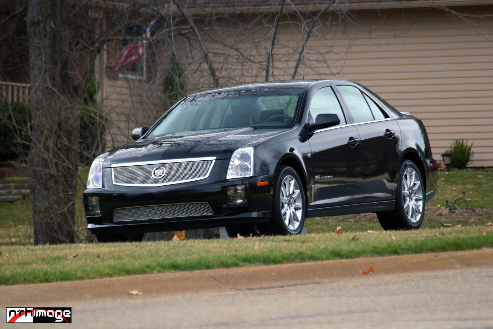 Cadillac_STS_V_1.jpg